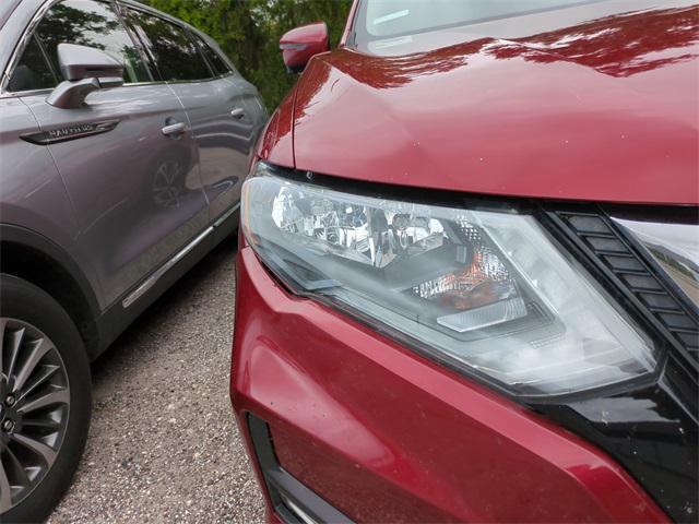 used 2018 Nissan Rogue car, priced at $15,391