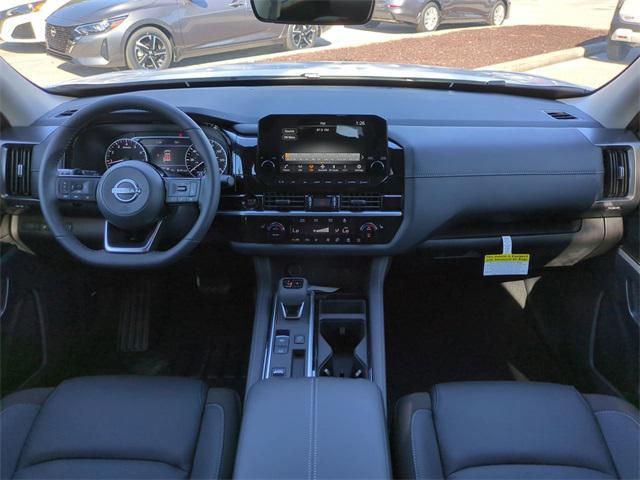 new 2025 Nissan Pathfinder car, priced at $36,032