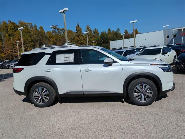 new 2025 Nissan Pathfinder car, priced at $36,032