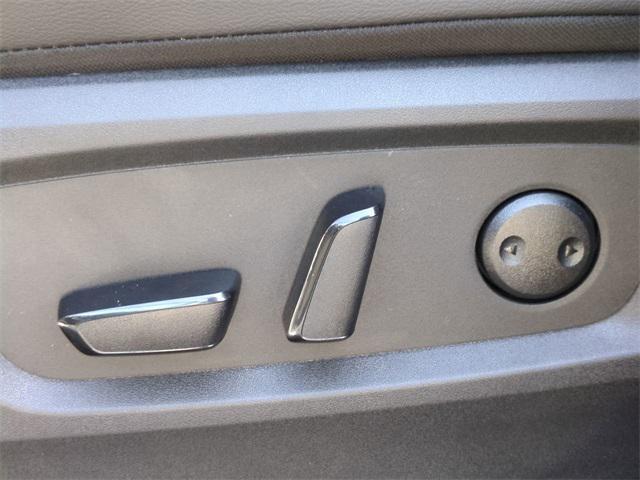 new 2025 Nissan Pathfinder car, priced at $36,032