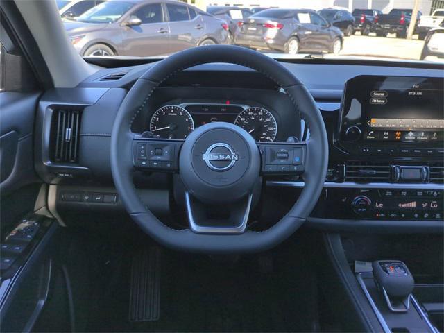new 2025 Nissan Pathfinder car, priced at $36,032