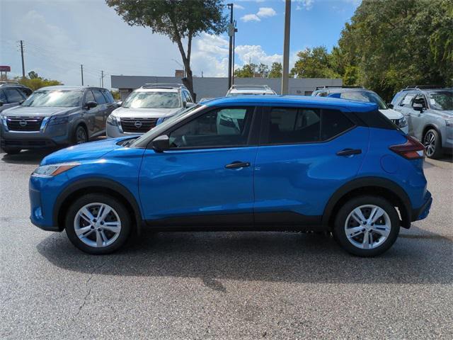 new 2025 Nissan Kicks car, priced at $22,180