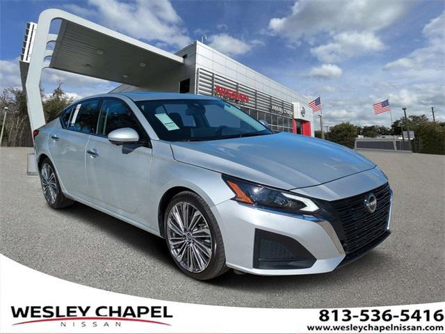 used 2023 Nissan Altima car, priced at $21,444