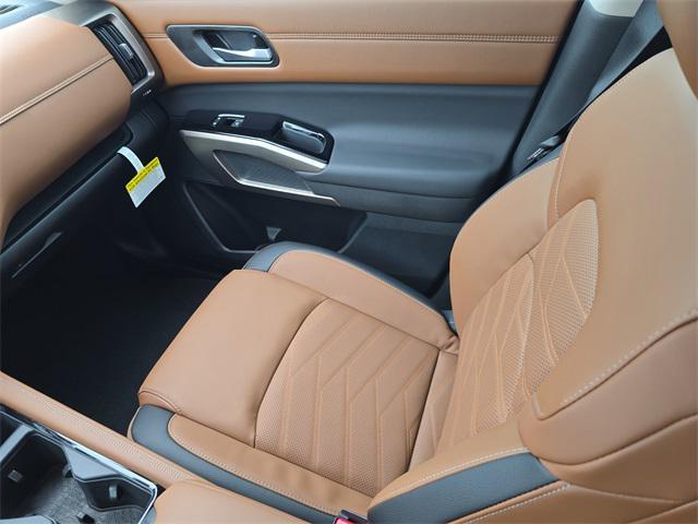 new 2025 Nissan Pathfinder car, priced at $42,894