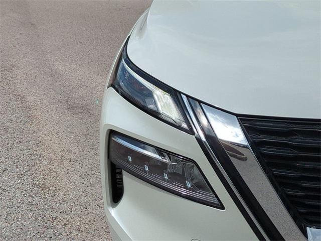 used 2021 Nissan Rogue car, priced at $20,291