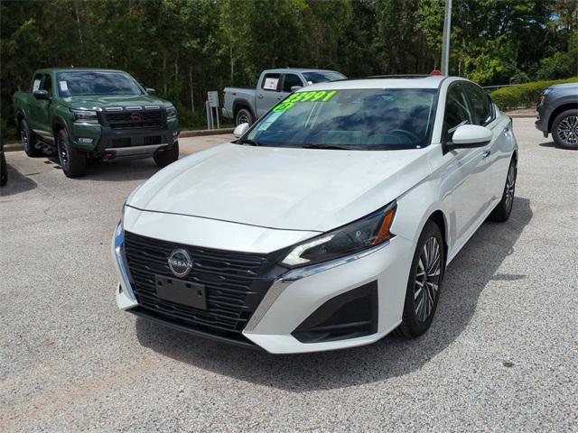 used 2023 Nissan Altima car, priced at $21,791