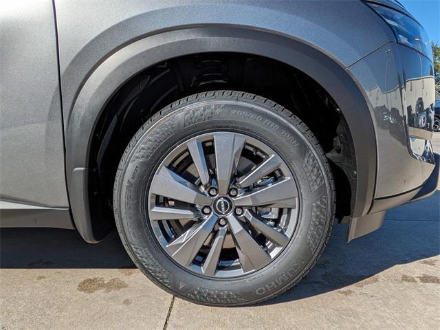 new 2025 Nissan Pathfinder car, priced at $33,512