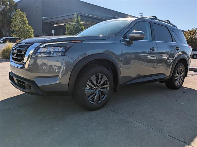new 2025 Nissan Pathfinder car, priced at $33,512