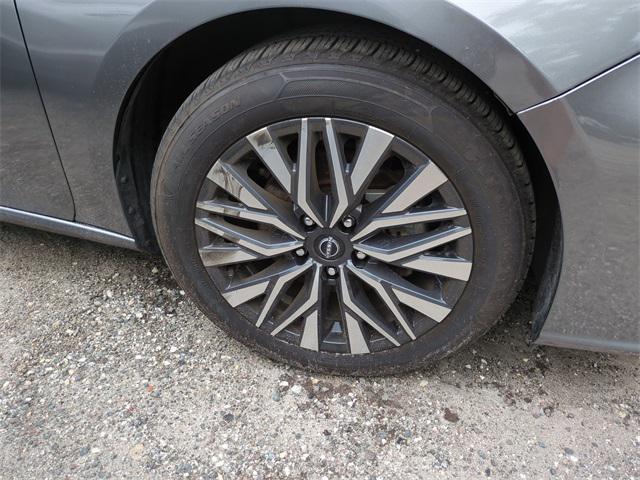 used 2023 Nissan Altima car, priced at $19,481