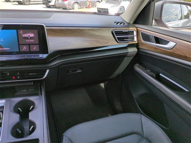 used 2024 Volkswagen Atlas car, priced at $30,992