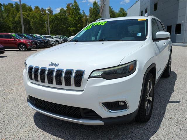 used 2020 Jeep Cherokee car, priced at $15,592