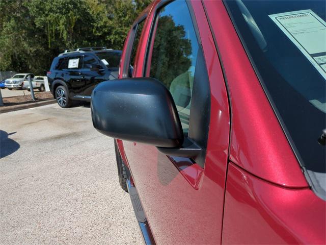 used 2021 Nissan Frontier car, priced at $21,291