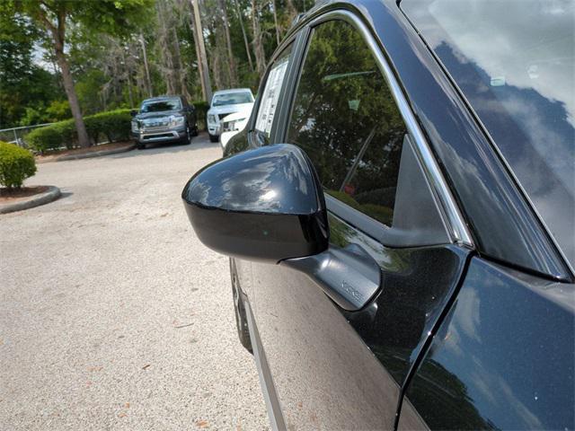 new 2025 Nissan Kicks car, priced at $26,513