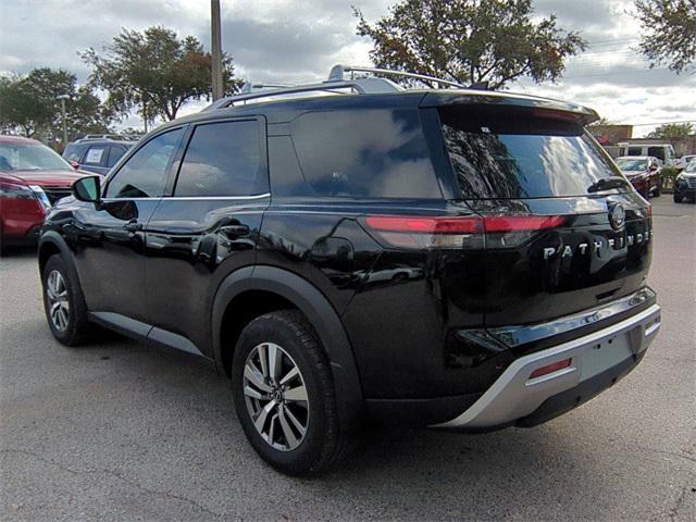 new 2025 Nissan Pathfinder car, priced at $43,021