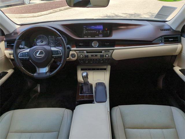 used 2017 Lexus ES 350 car, priced at $18,932