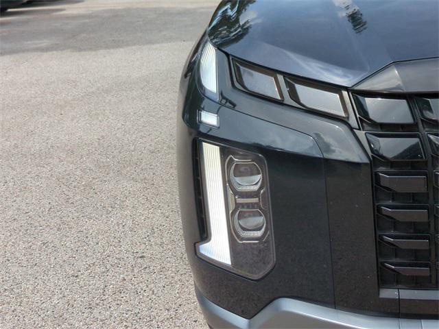used 2024 Hyundai Palisade car, priced at $32,811