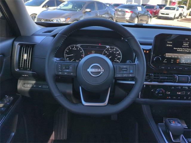 new 2025 Nissan Pathfinder car, priced at $35,332