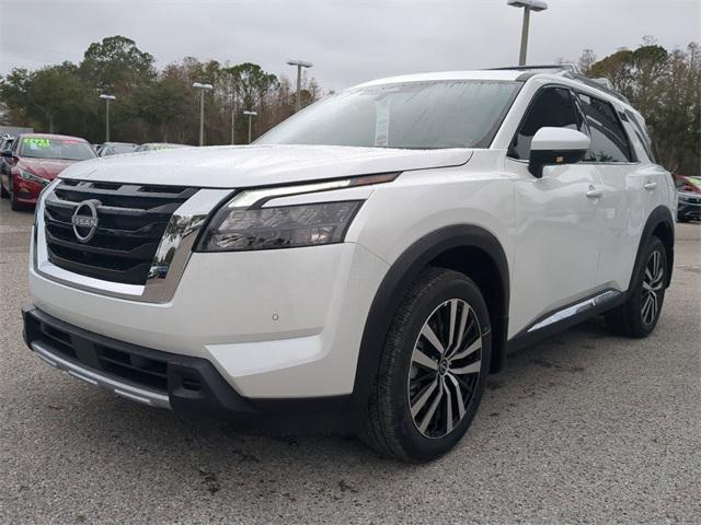 new 2025 Nissan Pathfinder car, priced at $49,943