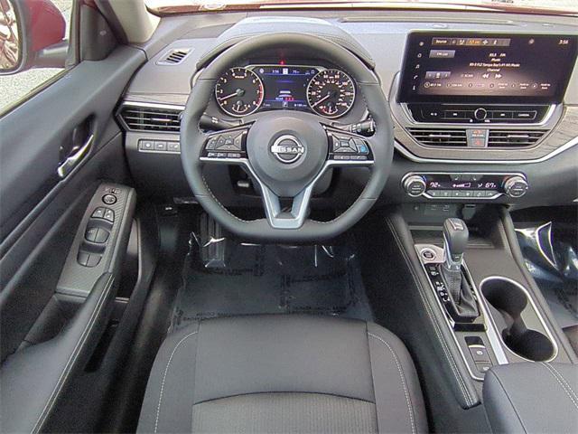 new 2025 Nissan Altima car, priced at $30,664