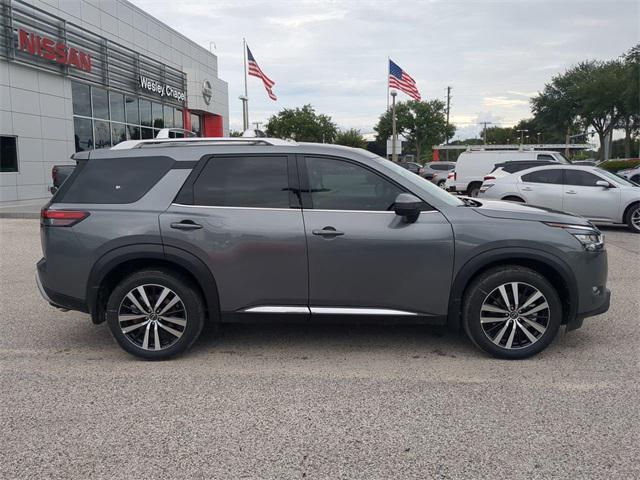 new 2024 Nissan Pathfinder car, priced at $44,439