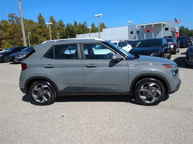 used 2022 Hyundai Venue car, priced at $15,197