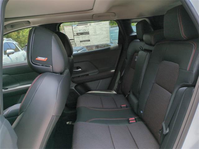 new 2025 Nissan Kicks car, priced at $28,986