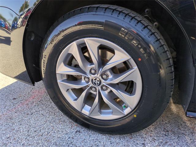 used 2022 Toyota Sienna car, priced at $29,992