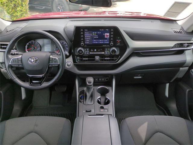used 2021 Toyota Highlander car, priced at $26,899