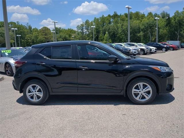 new 2024 Nissan Kicks car, priced at $21,054