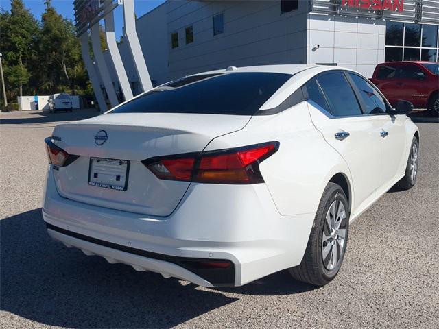 new 2025 Nissan Altima car, priced at $26,861