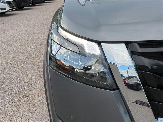 new 2025 Nissan Pathfinder car, priced at $42,200
