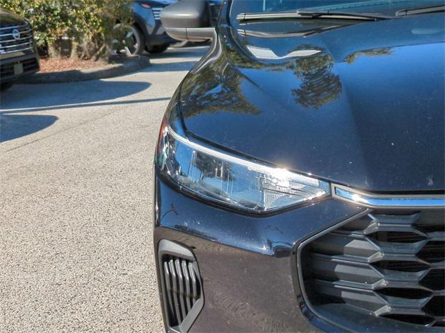used 2025 Ford Escape car, priced at $27,109