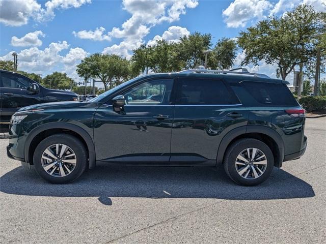 new 2024 Nissan Pathfinder car, priced at $38,066