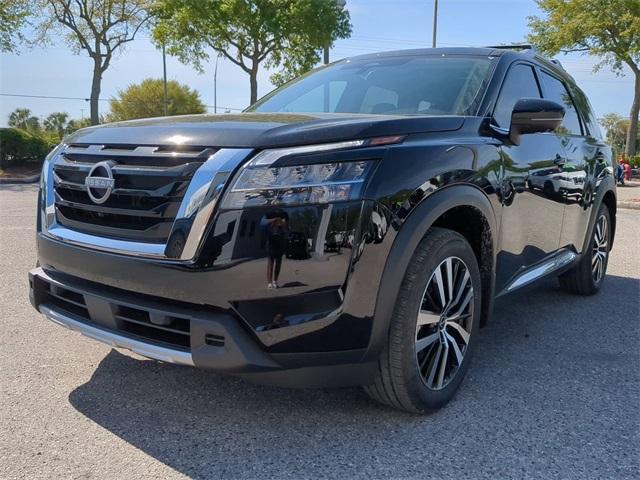 new 2024 Nissan Pathfinder car, priced at $49,600