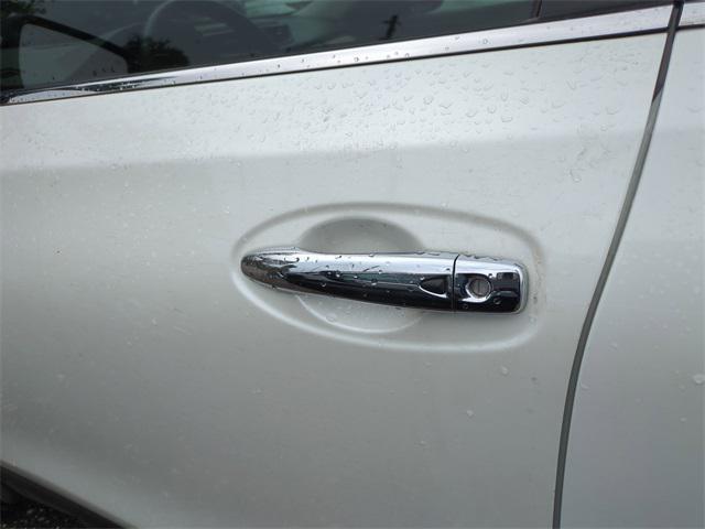 used 2020 Nissan Rogue car, priced at $15,469