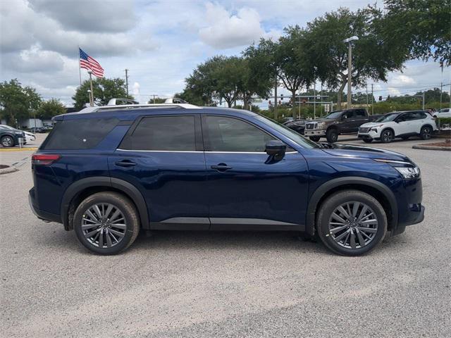 new 2024 Nissan Pathfinder car, priced at $41,151