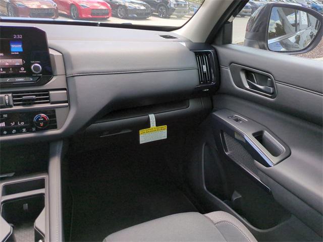 new 2025 Nissan Pathfinder car, priced at $36,300