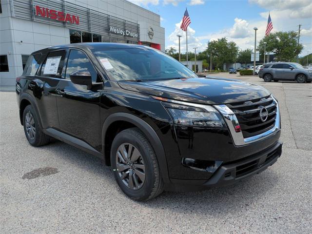 new 2025 Nissan Pathfinder car, priced at $36,300