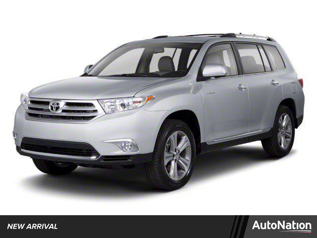 used 2012 Toyota Highlander car, priced at $10,991