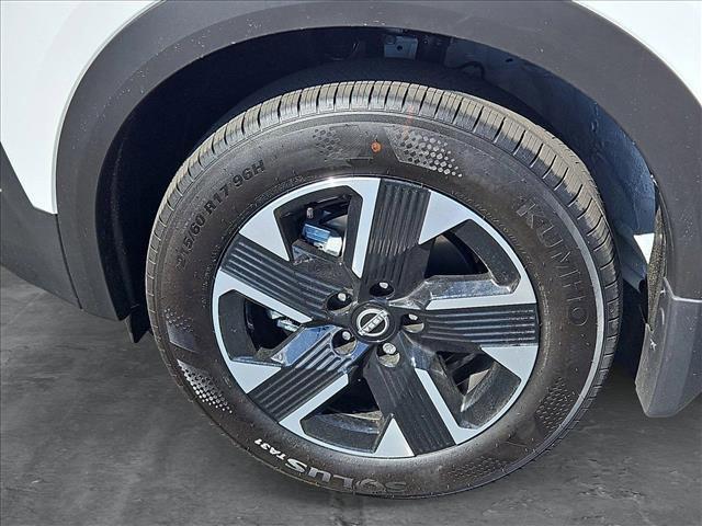 new 2025 Nissan Kicks car, priced at $25,920