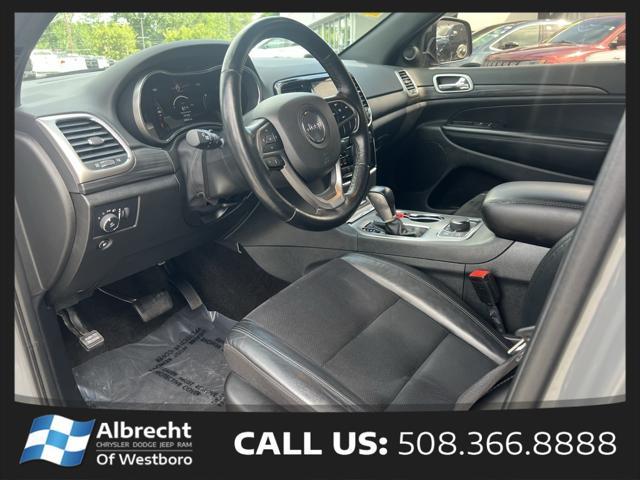 used 2022 Jeep Grand Cherokee car, priced at $30,999