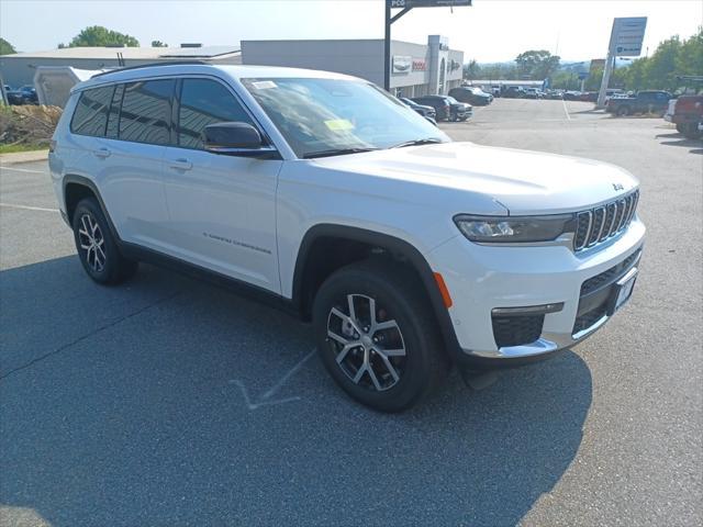 new 2025 Jeep Grand Cherokee L car, priced at $44,940