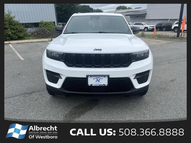 used 2024 Jeep Grand Cherokee car, priced at $35,999