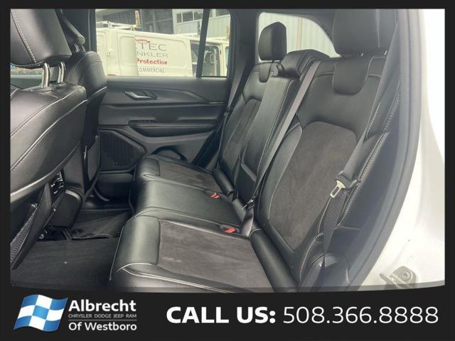 used 2024 Jeep Grand Cherokee car, priced at $35,999