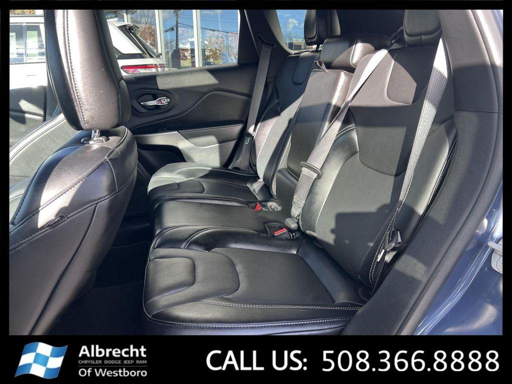 used 2021 Jeep Cherokee car, priced at $20,894