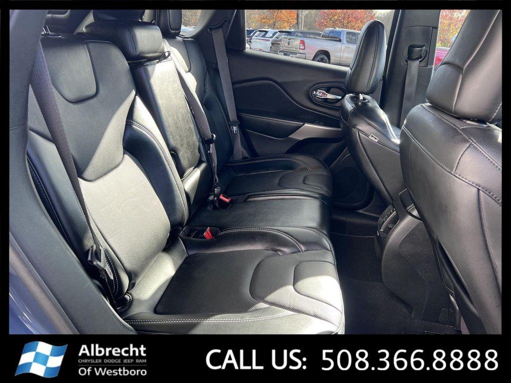 used 2021 Jeep Cherokee car, priced at $20,894