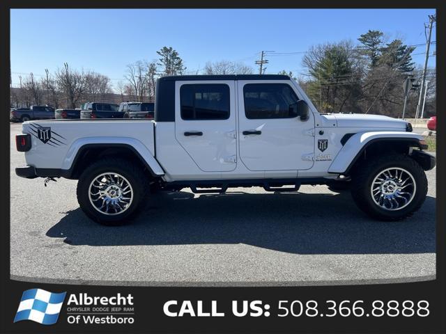 used 2021 Jeep Gladiator car, priced at $37,999