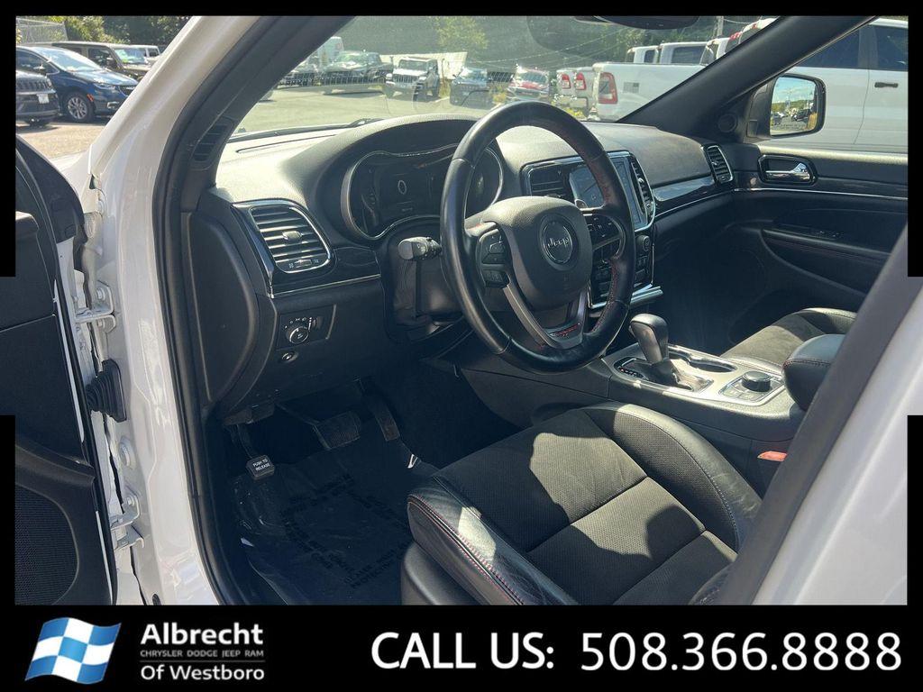 used 2021 Jeep Grand Cherokee car, priced at $31,999