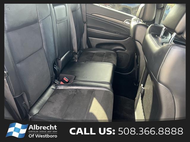 used 2022 Jeep Grand Cherokee car, priced at $31,899