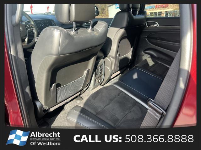 used 2022 Jeep Grand Cherokee car, priced at $31,899
